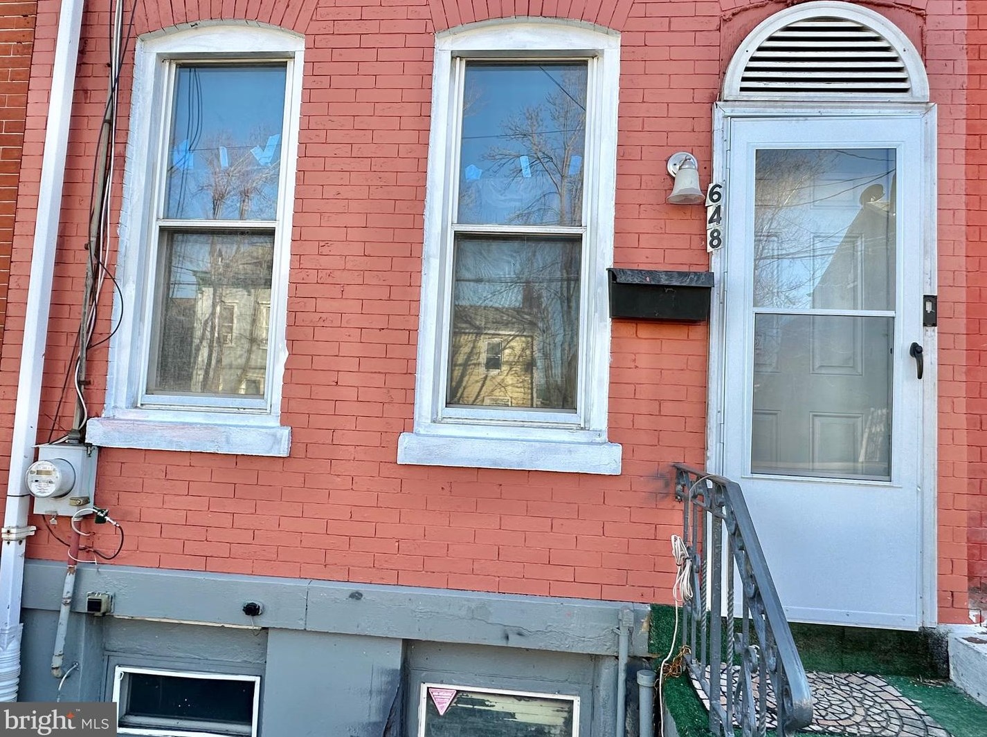 648 Lamberton St, Trenton, NJ 08611