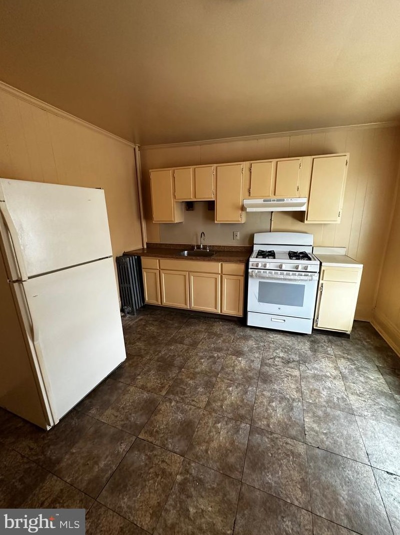 124 Nassau St #2nd Floor, Trenton, NJ 08638