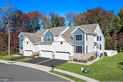 18 Kay Chiarello Way, Hamilton Township, NJ 08690 - Photo 1