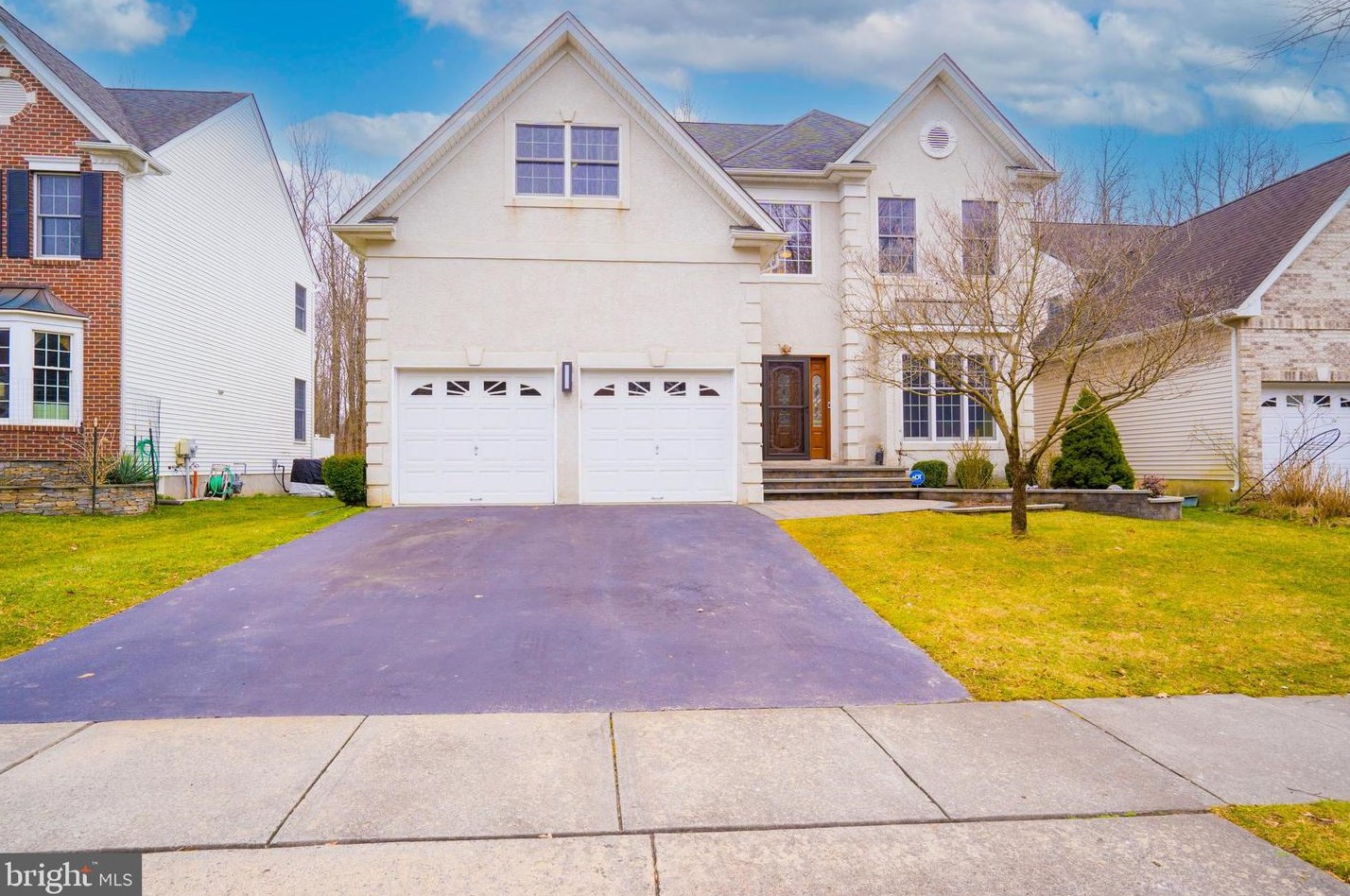 8 Juliet Ct, Princeton, NJ 08540-6112
