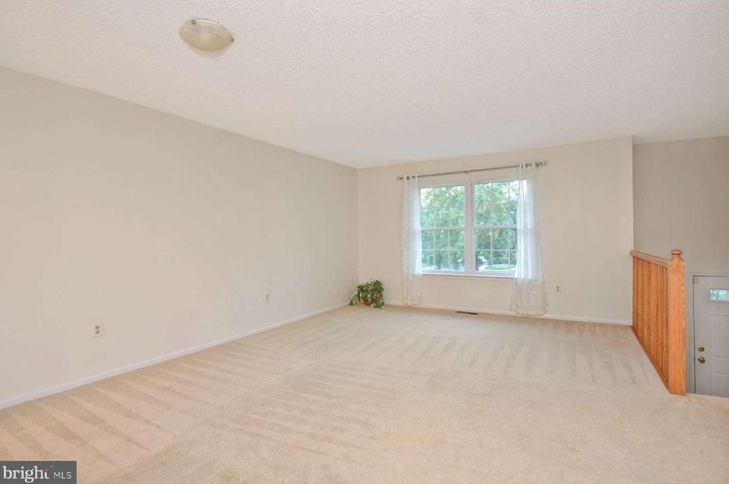 46 Ketley Pl, Princeton NJ  08540-6324 exterior