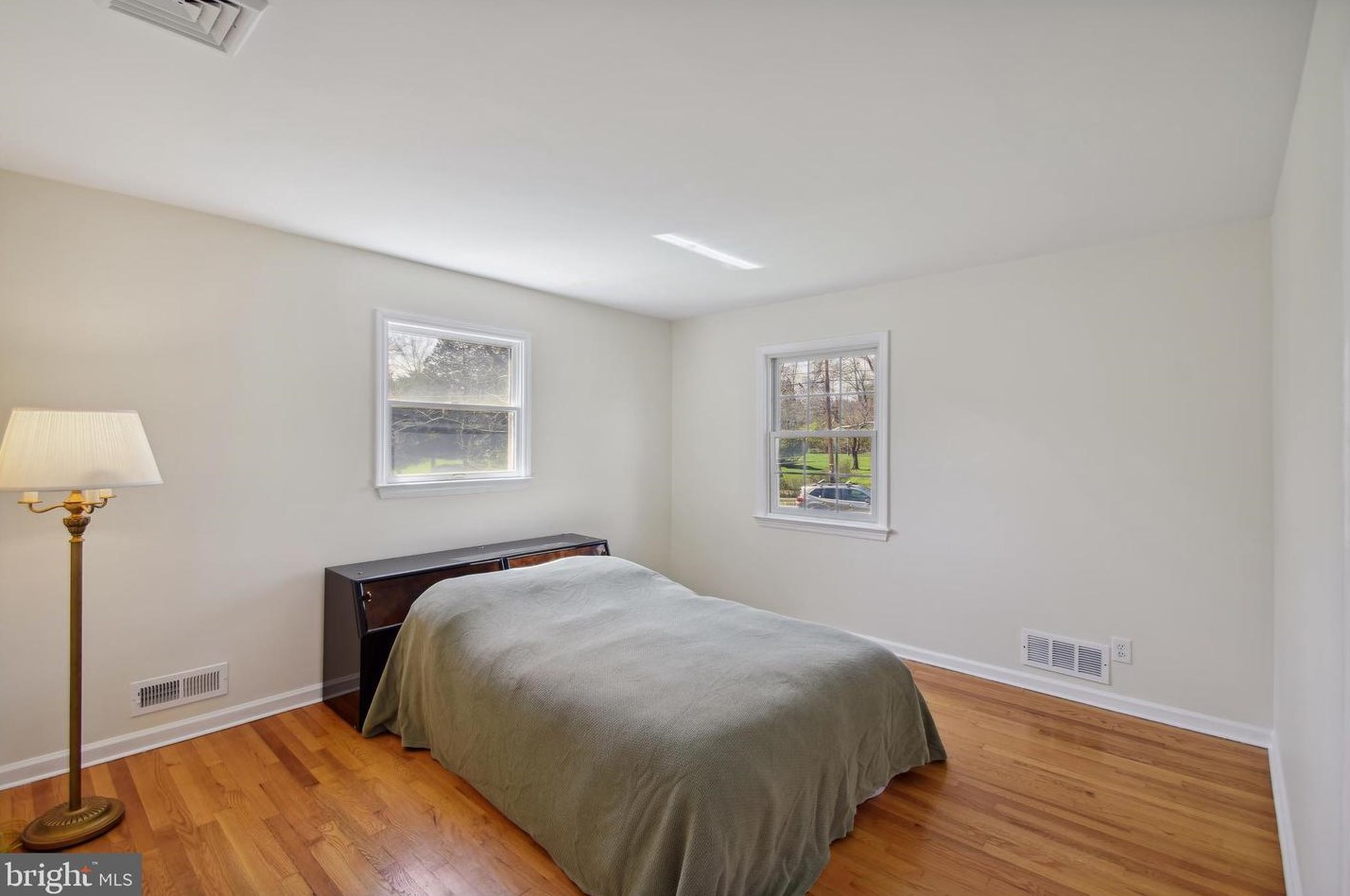 222 Shadybrook Ln, Princeton NJ  08540-4138 exterior