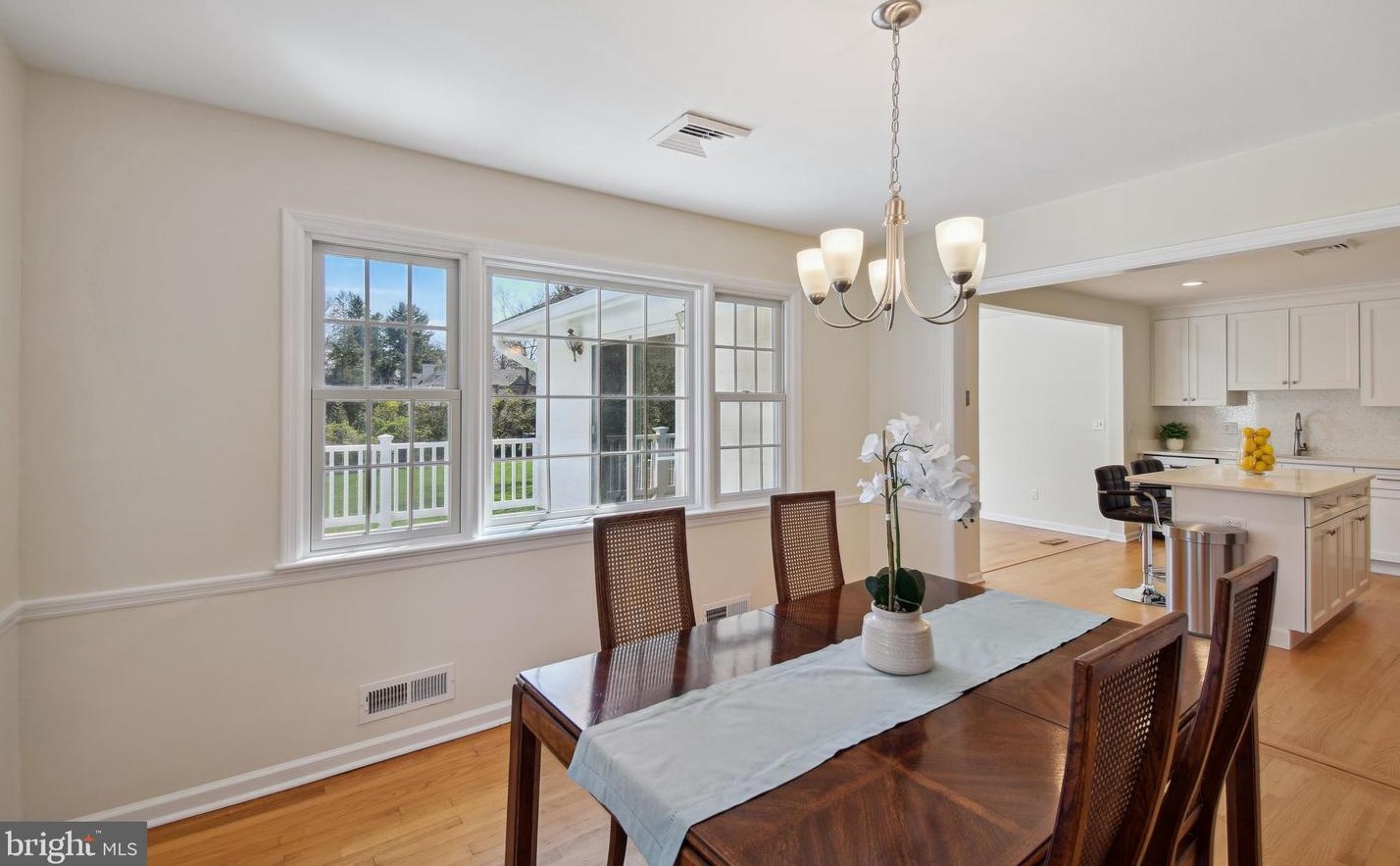 222 Shadybrook Ln, Princeton NJ  08540-4138 exterior