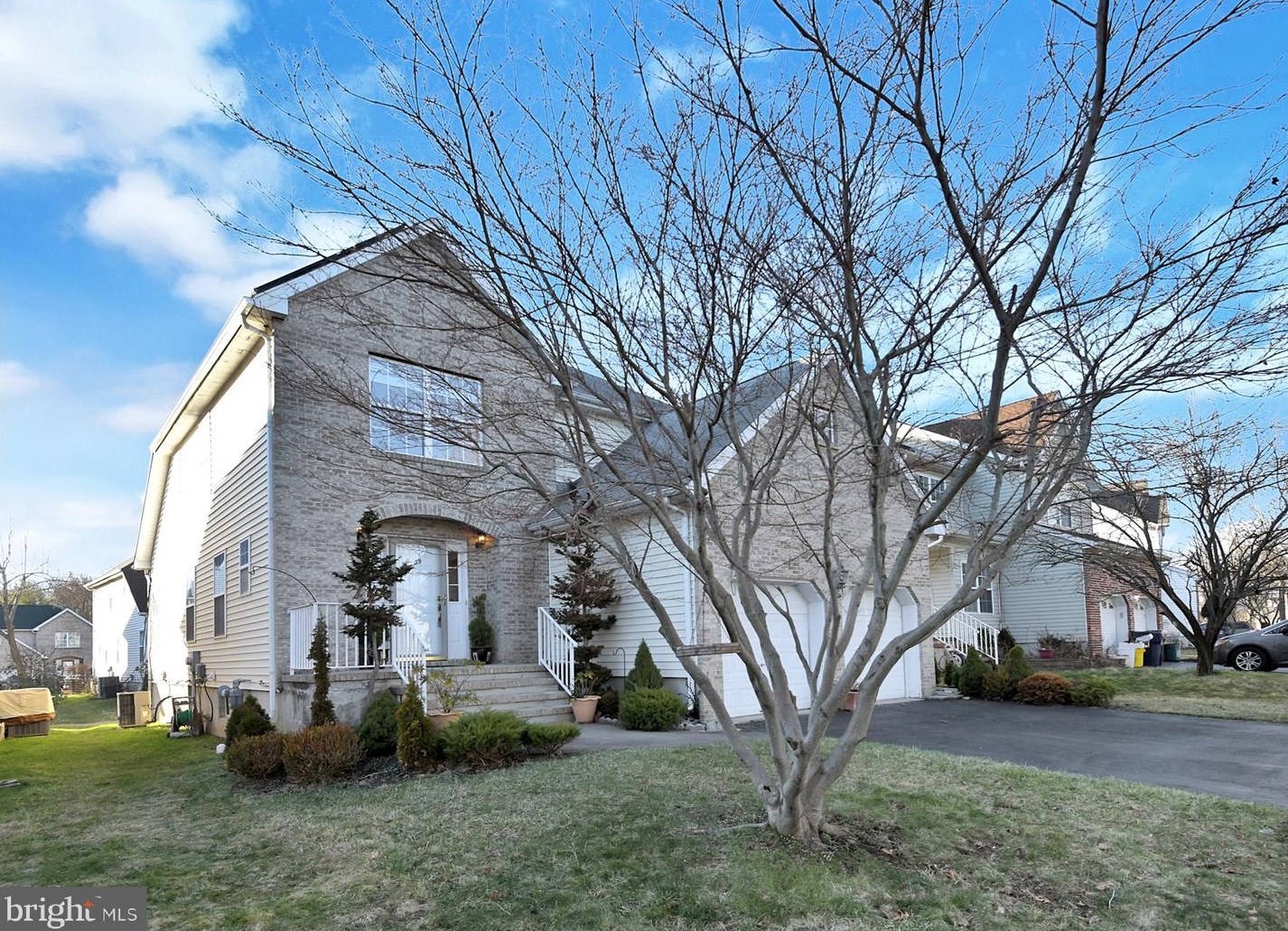 109 Canal View, Lawrence Township, NJ 08648