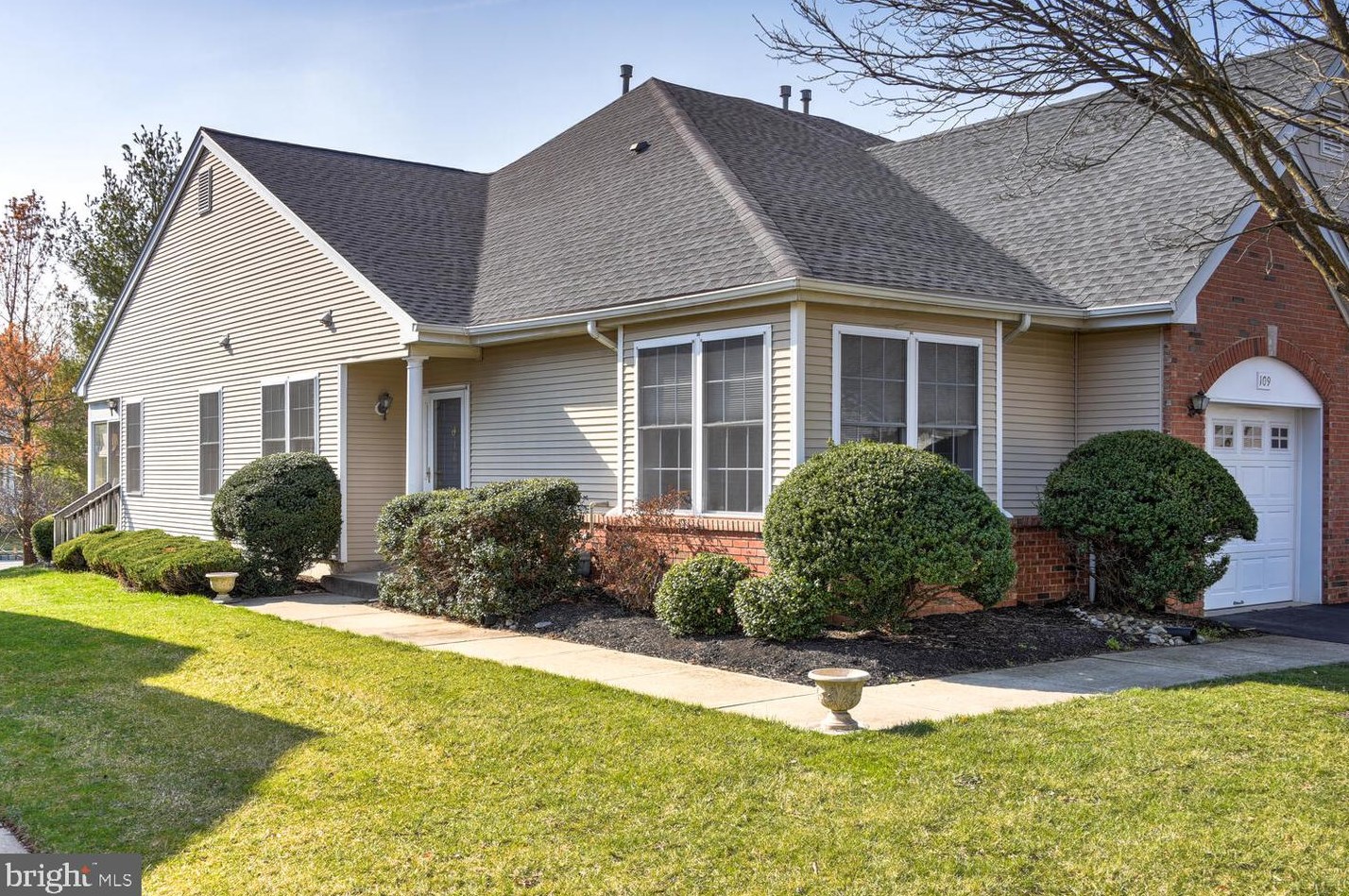109 Josiah Ln, Trenton, NJ 08691-3335