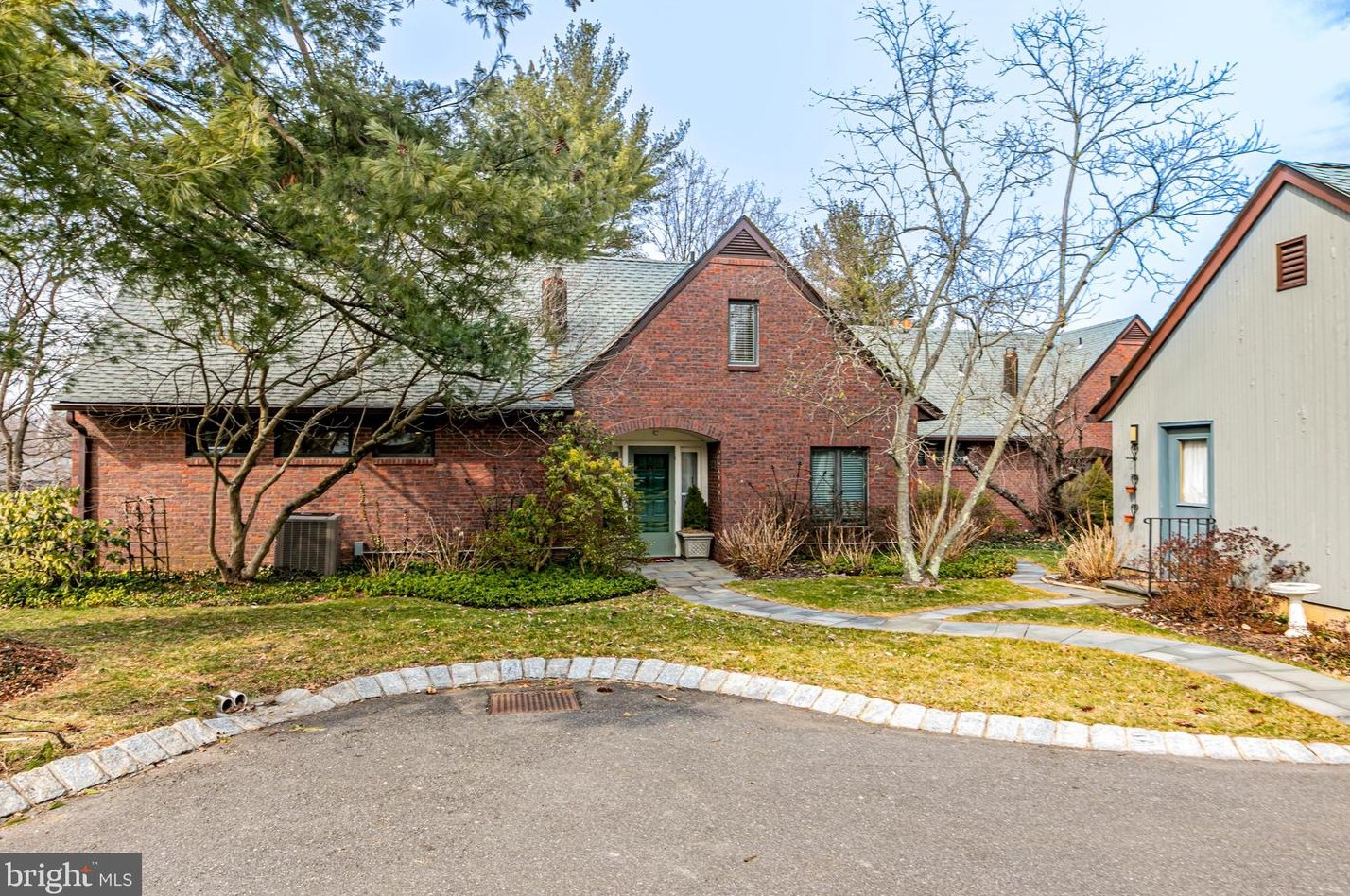 16 Constitution Hl, Princeton, NJ 08540-6739