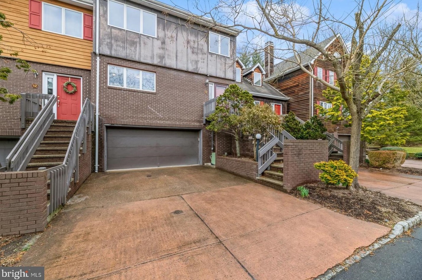 11 Astor Ct, Princeton, NJ 08540