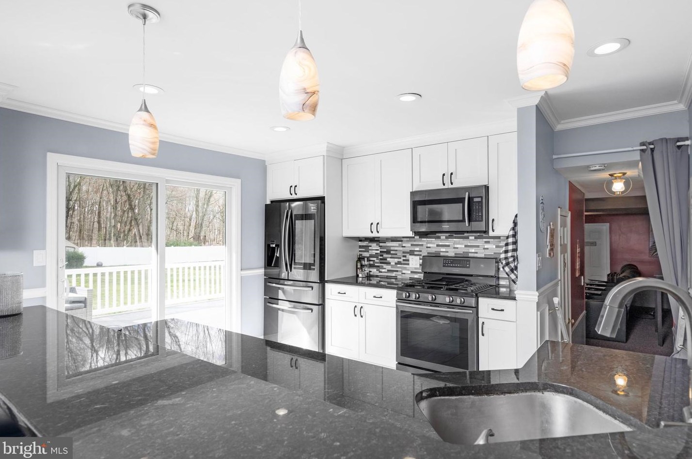 115 Edgebrook Rd, Trenton NJ 08691-3729 exterior