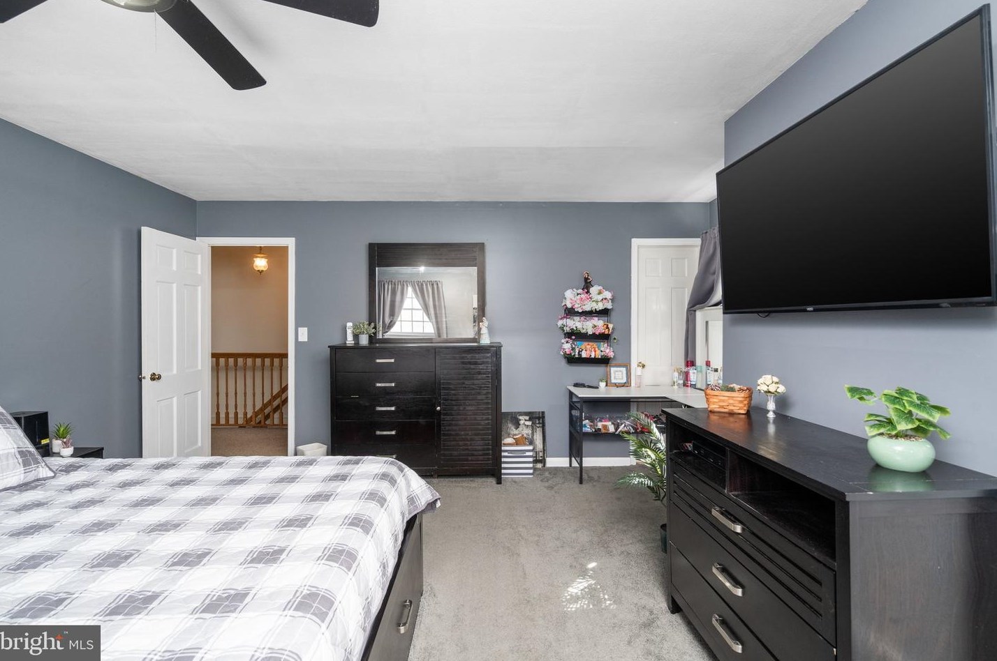 115 Edgebrook Rd, Trenton NJ 08691-3729 exterior