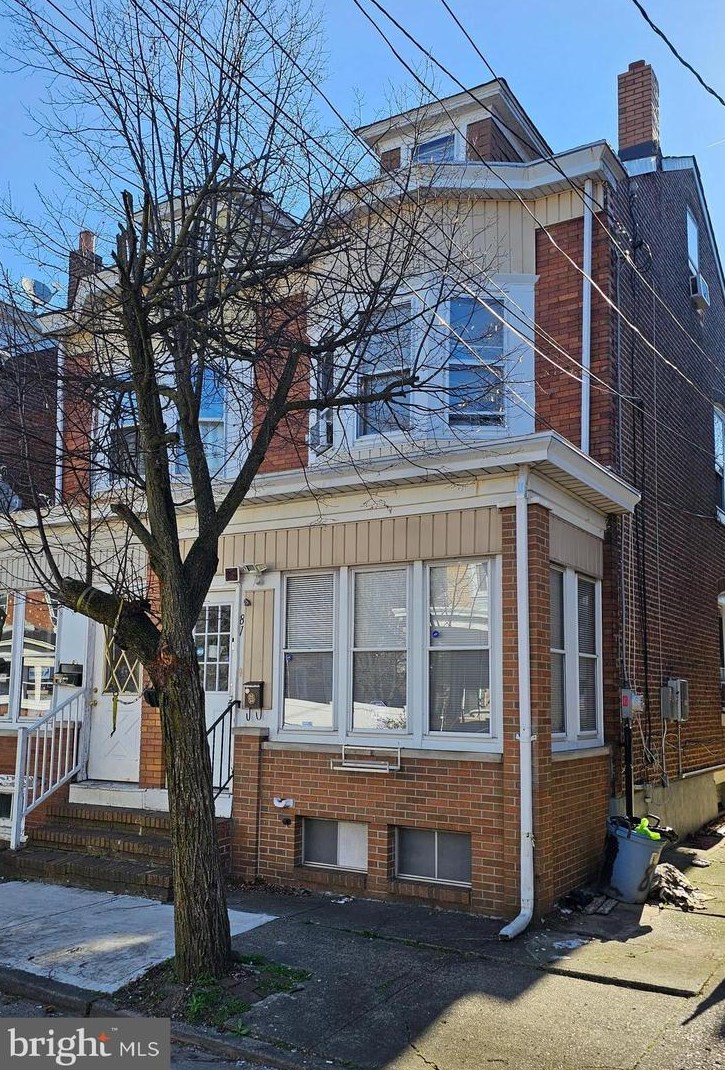 81 Liberty St, Trenton, NJ 08611