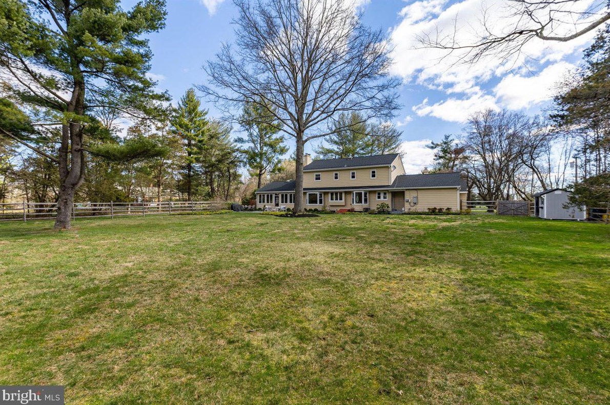 89 Carter Rd, Princeton NJ  08540-2107 exterior