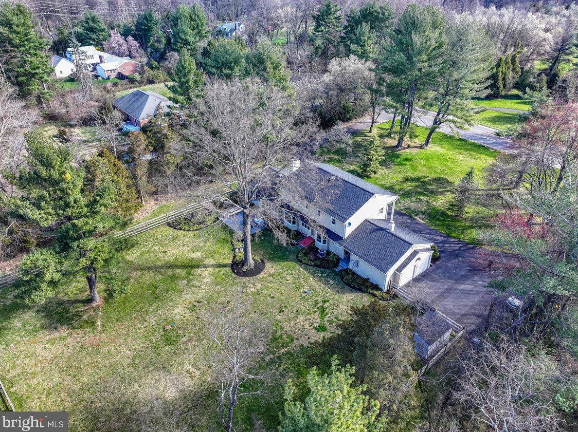 89 Carter Rd, Princeton NJ  08540-2107 exterior