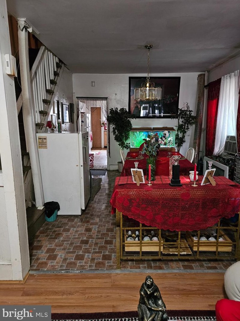 28 Lee Ave, Trenton, NJ 08618