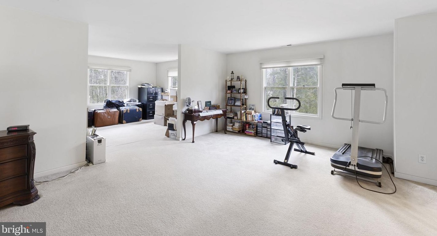 14 Benedek Rd, Princeton NJ  08540-2229 exterior