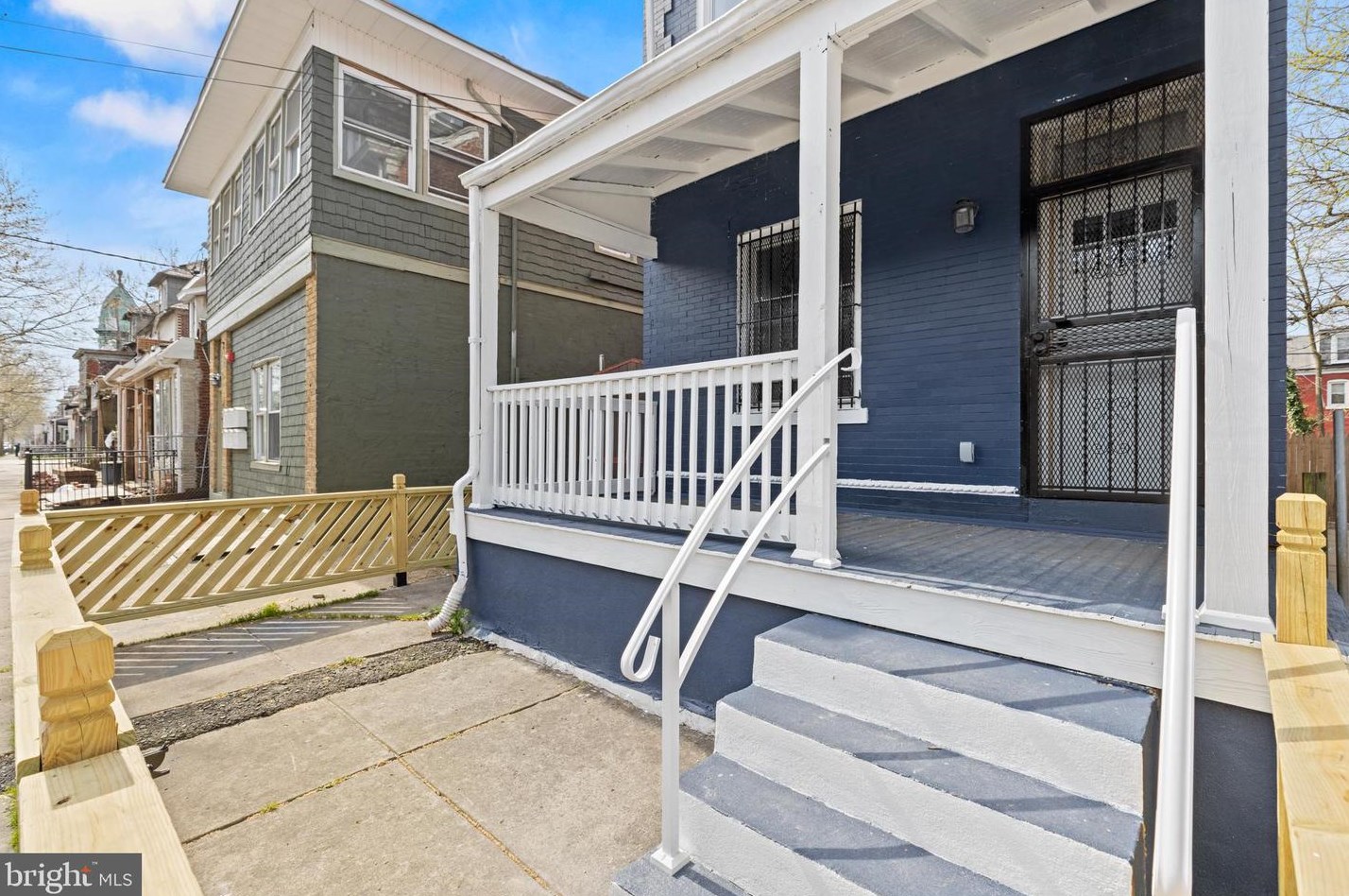 825 Stuyvesant Ave, Trenton NJ  08618-4019 exterior