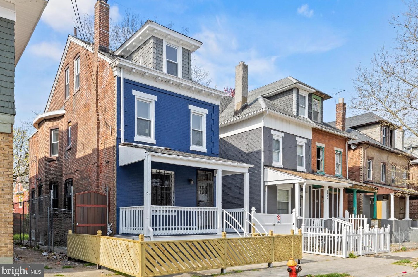 825 Stuyvesant Ave, Trenton, NJ 08618-4019