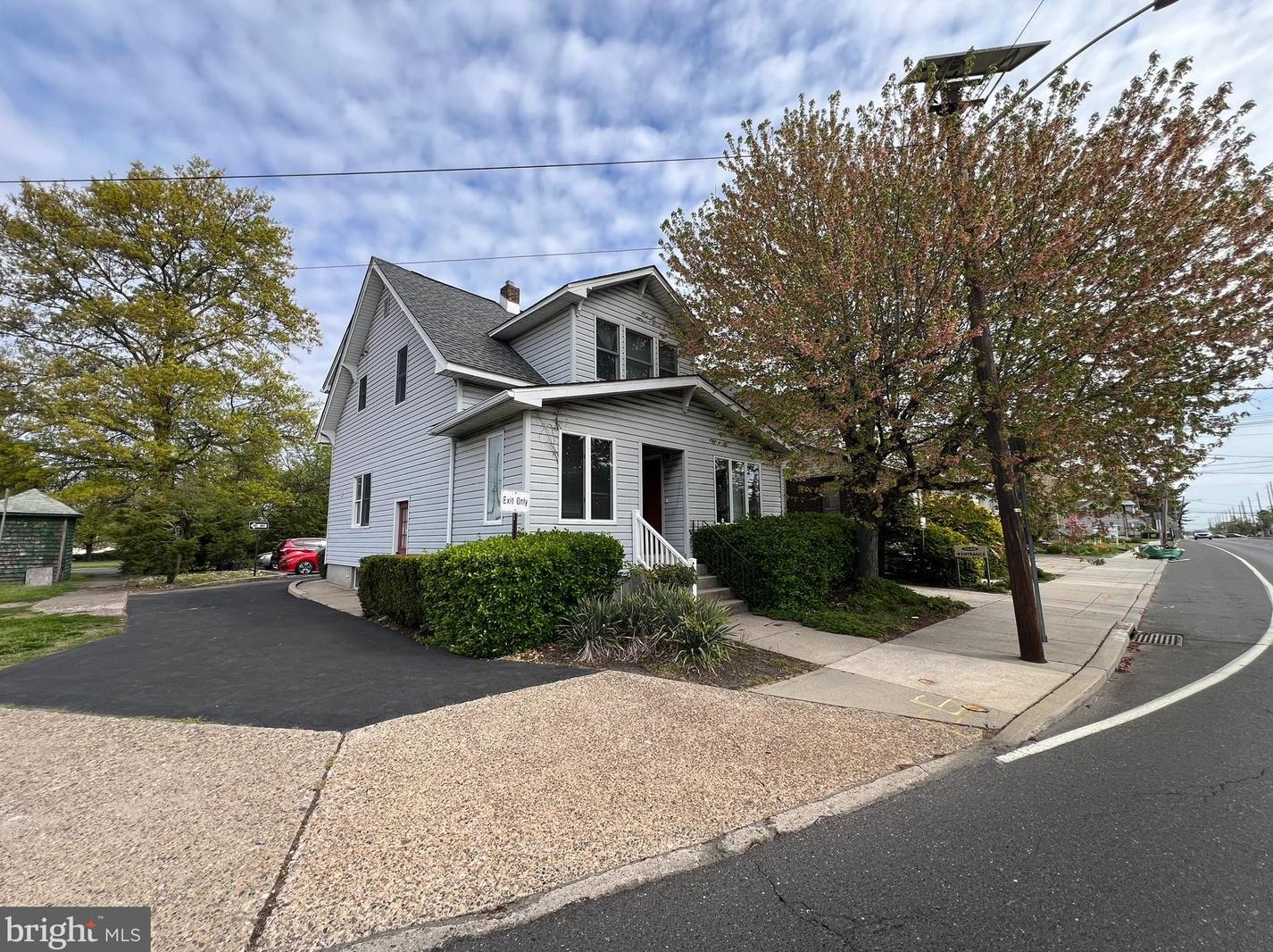 1543 Brunswick Ave, Trenton, NJ 08648-4627