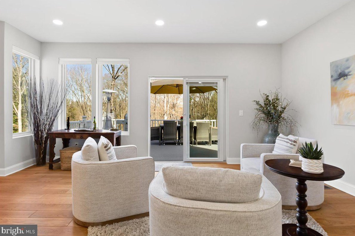 107 Westcott Rd, Princeton NJ  08540-3061 exterior