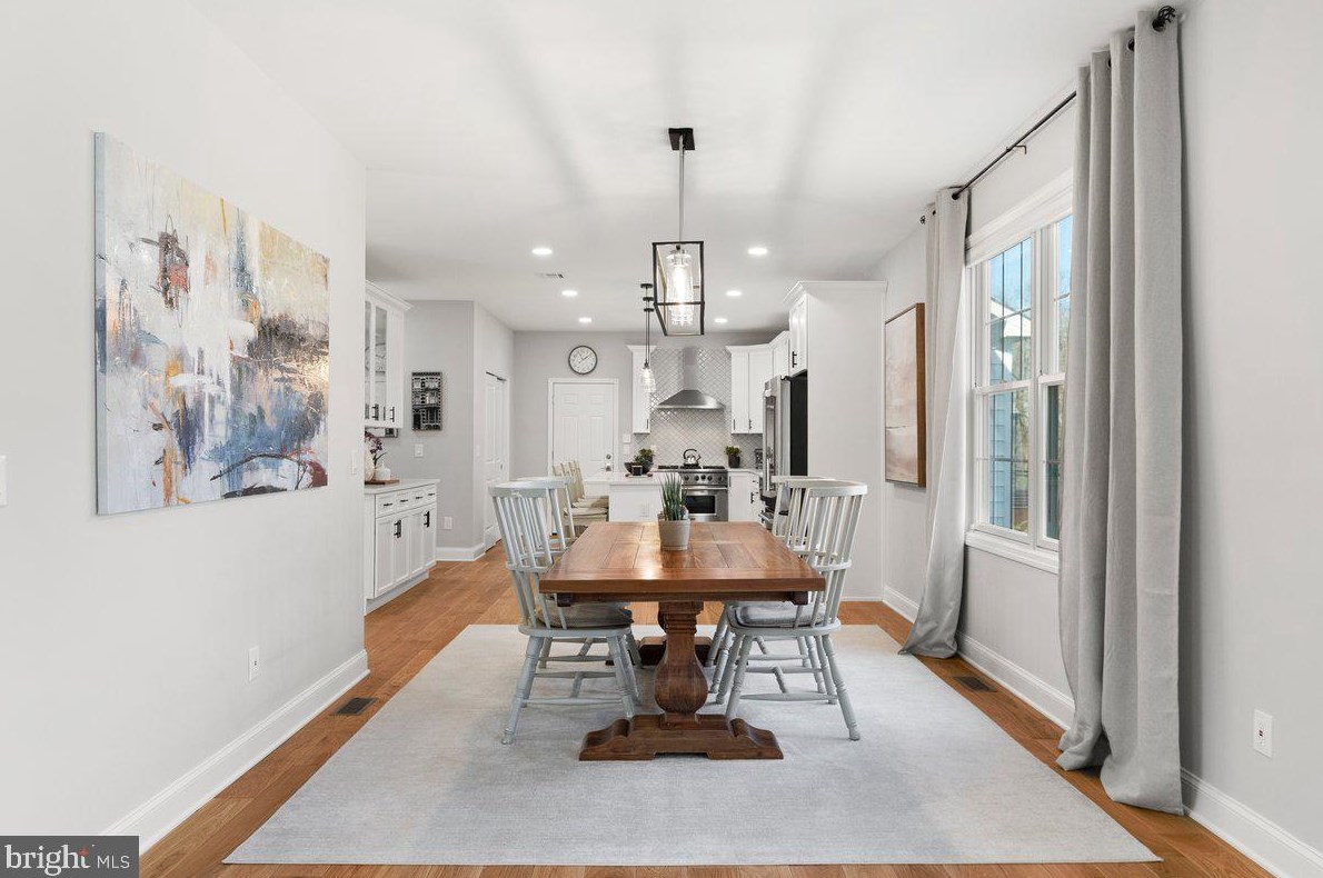 107 Westcott Rd, Princeton NJ  08540-3061 exterior