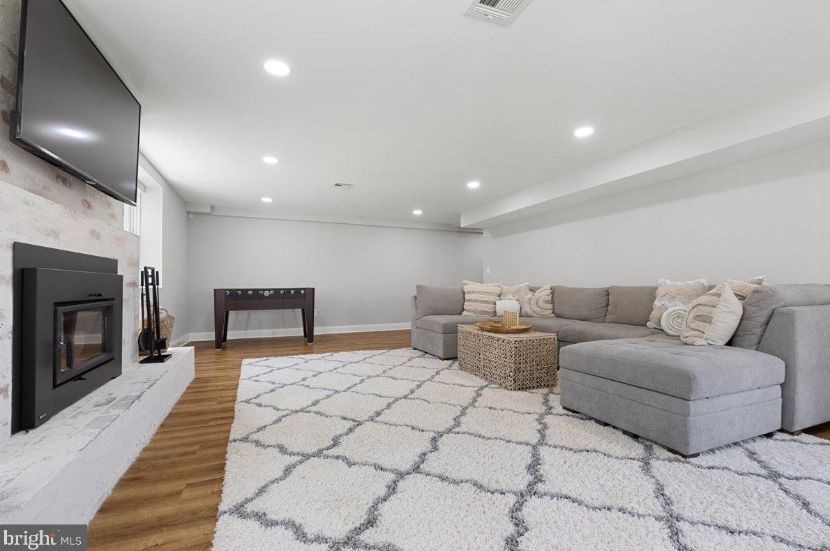 107 Westcott Rd, Princeton NJ  08540-3061 exterior