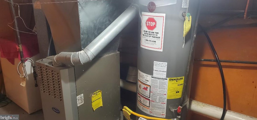 52 Randall Ave, Trenton NJ  08611-3106 exterior