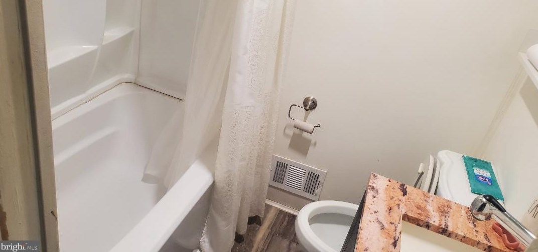 52 Randall Ave, Trenton NJ  08611-3106 exterior