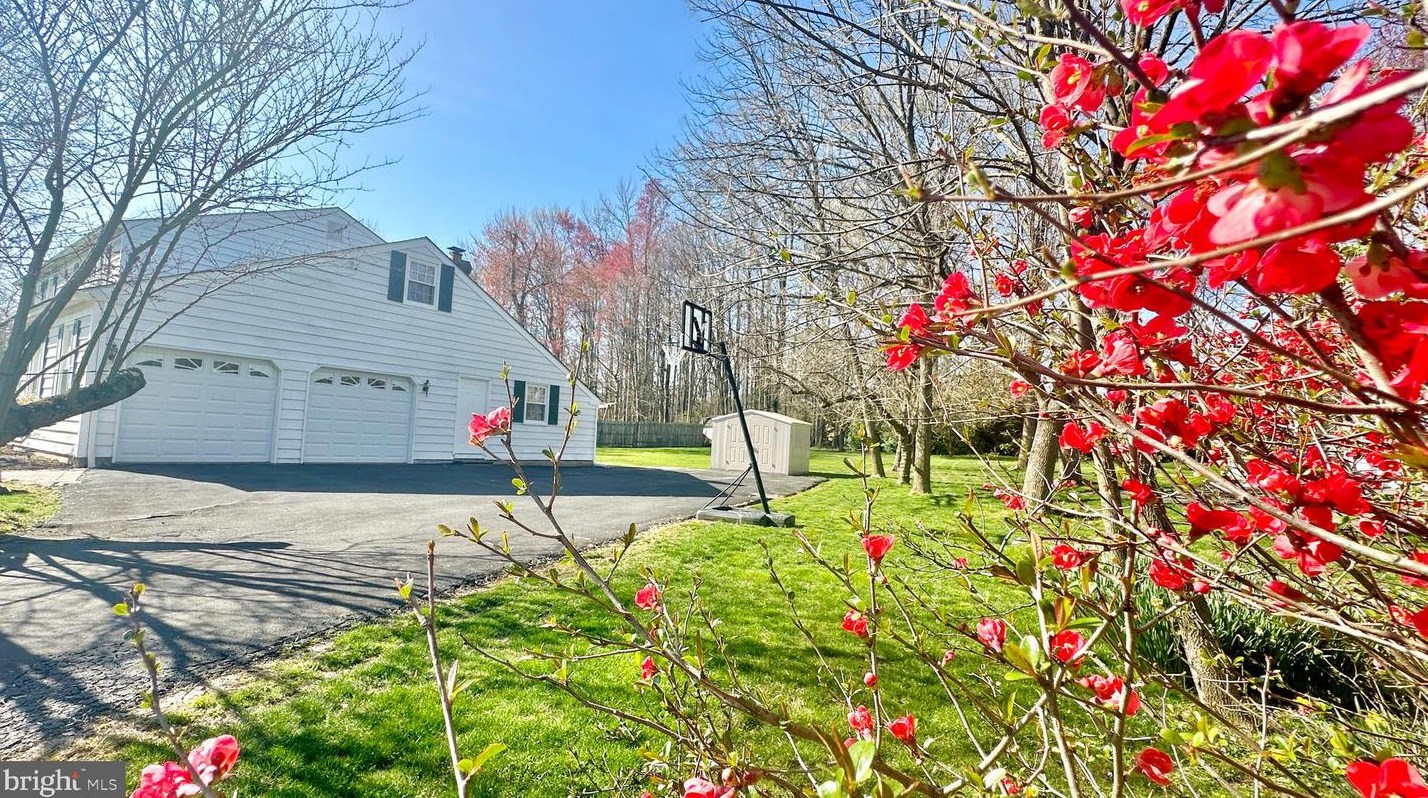 38 Winthrop Rd, Trenton NJ  08648-1559 exterior