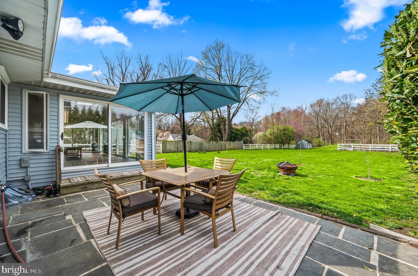 157 Carter Rd, Princeton NJ  08540-2113 exterior
