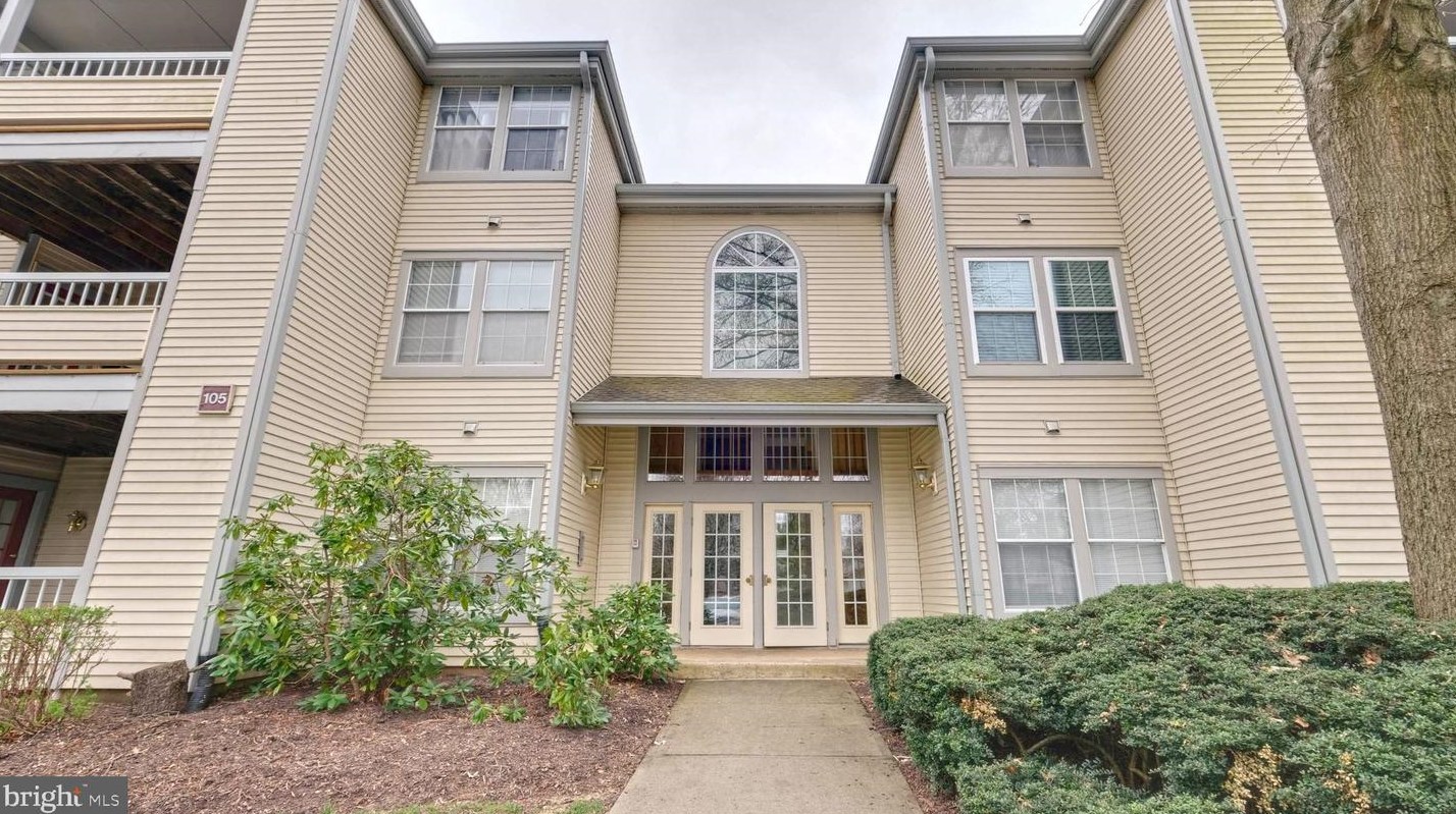 105 Claridge Ct #1, Princeton, NJ 08540