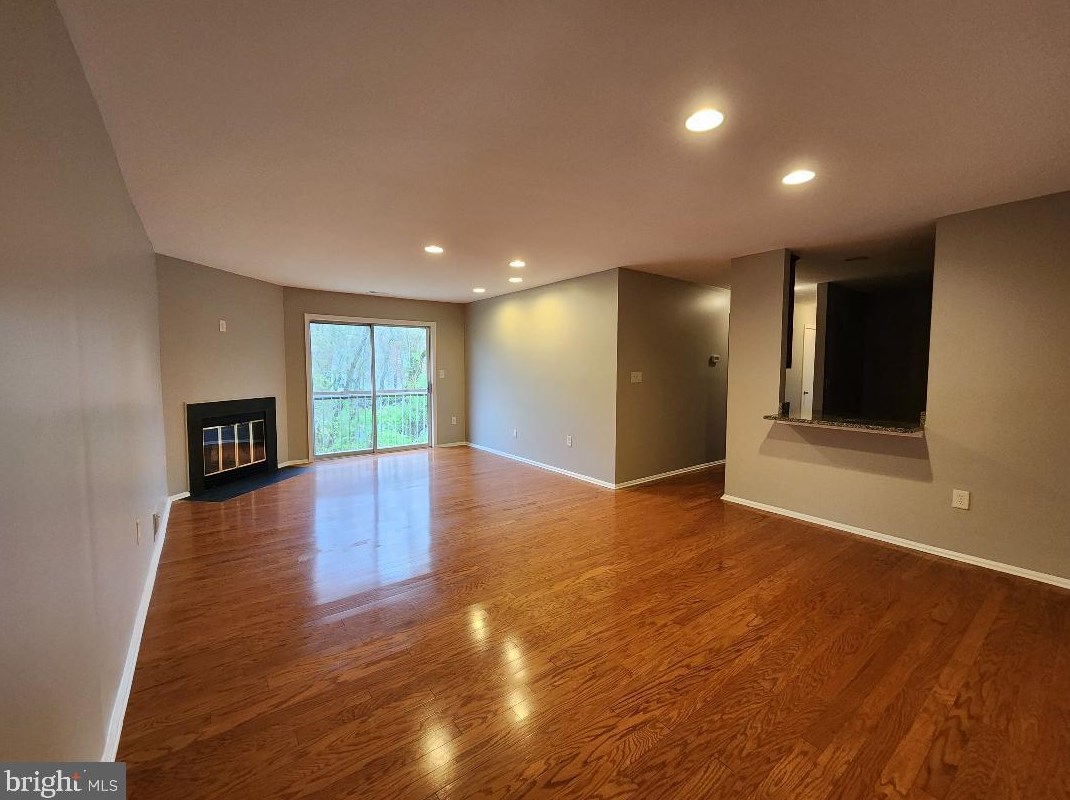 47 Coral Tree Ct, Trenton, NJ 08648