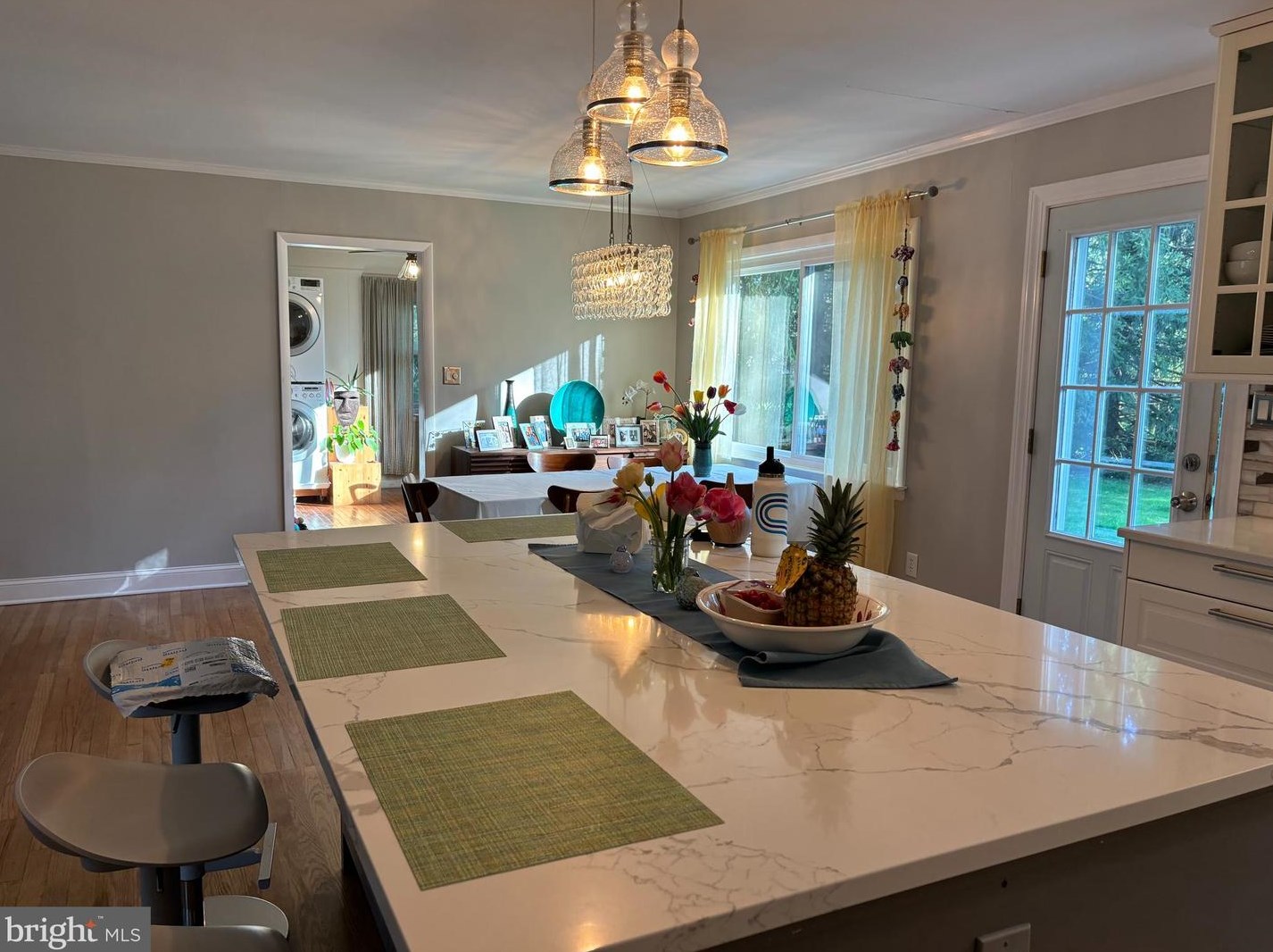236 Hendrickson Dr, W Windsor Township, NJ 08550