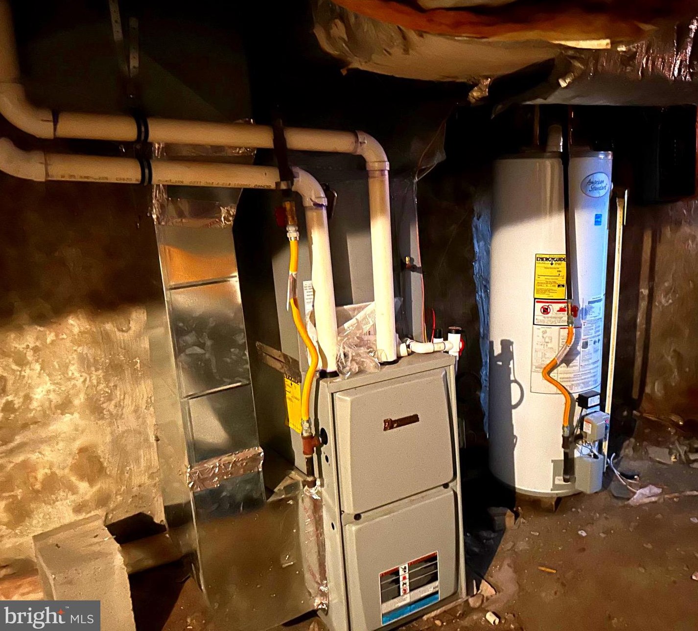 32 Commerce St, Trenton NJ  08618-3909 exterior