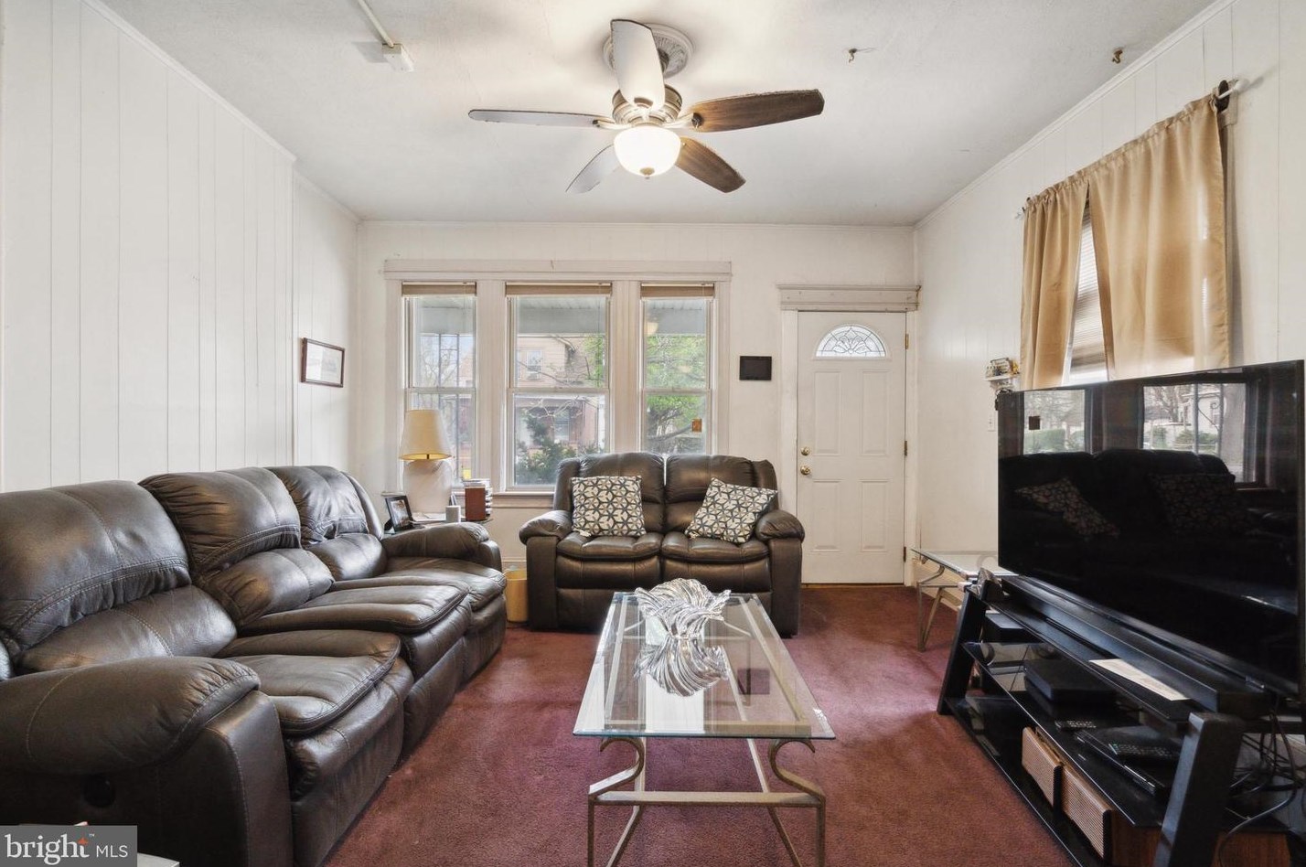 605 Norway Ave, Trenton, NJ 08629