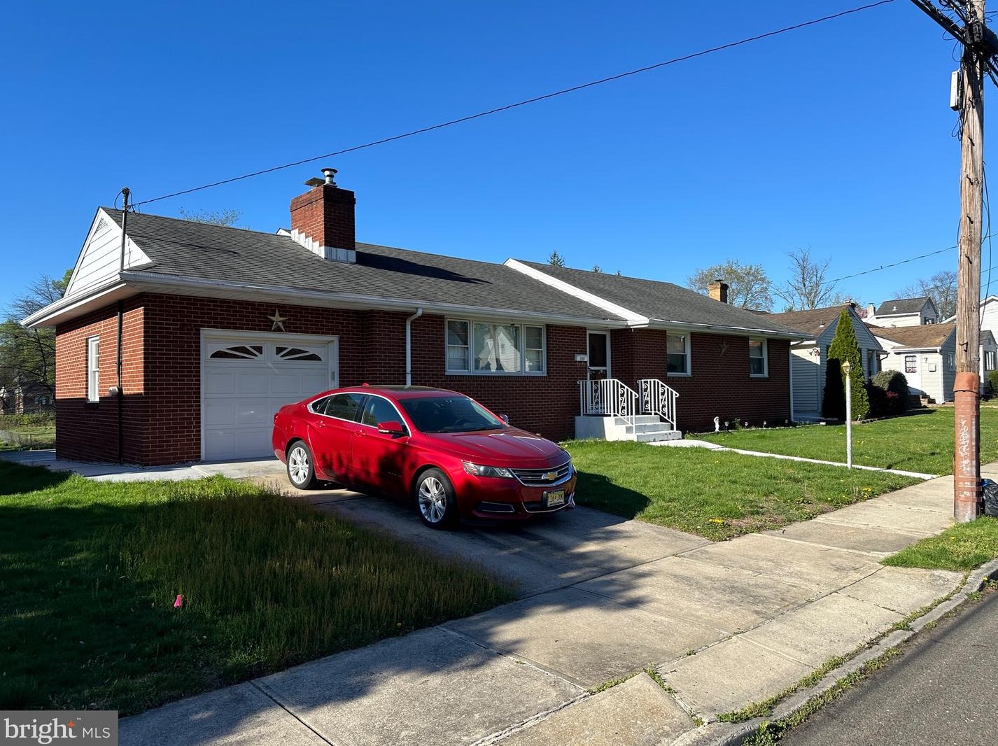163 Locust Ave, Trenton, NJ 08610-2615