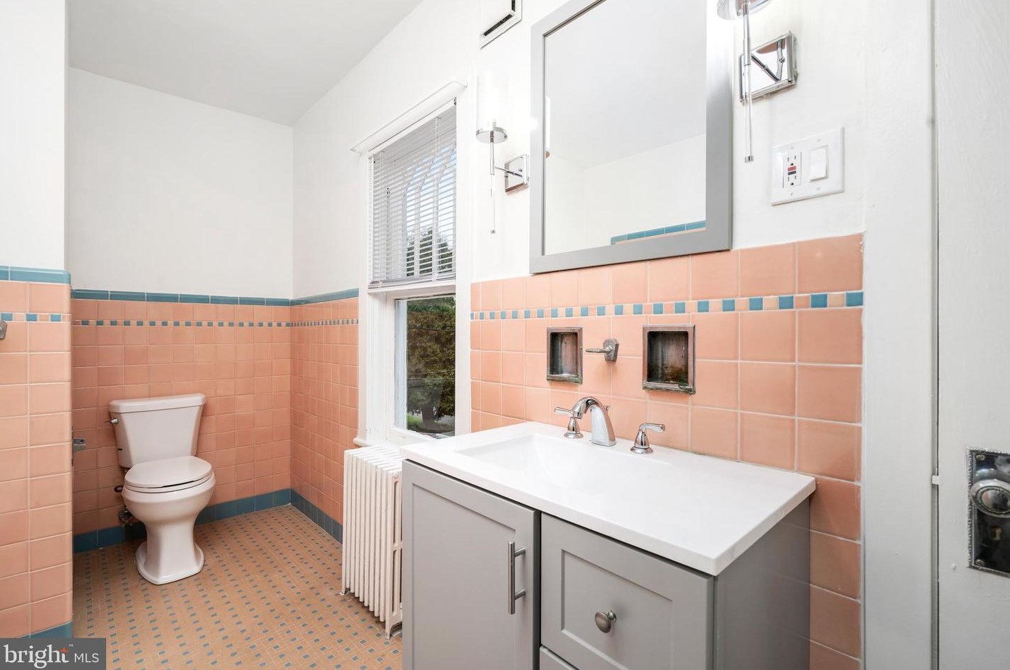 940 Berkeley Ave, Trenton NJ 08618-5322 exterior