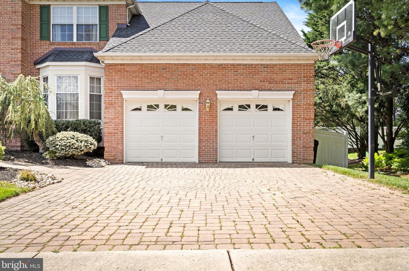 12 Wendover Rd, East Windsor, NJ 08520