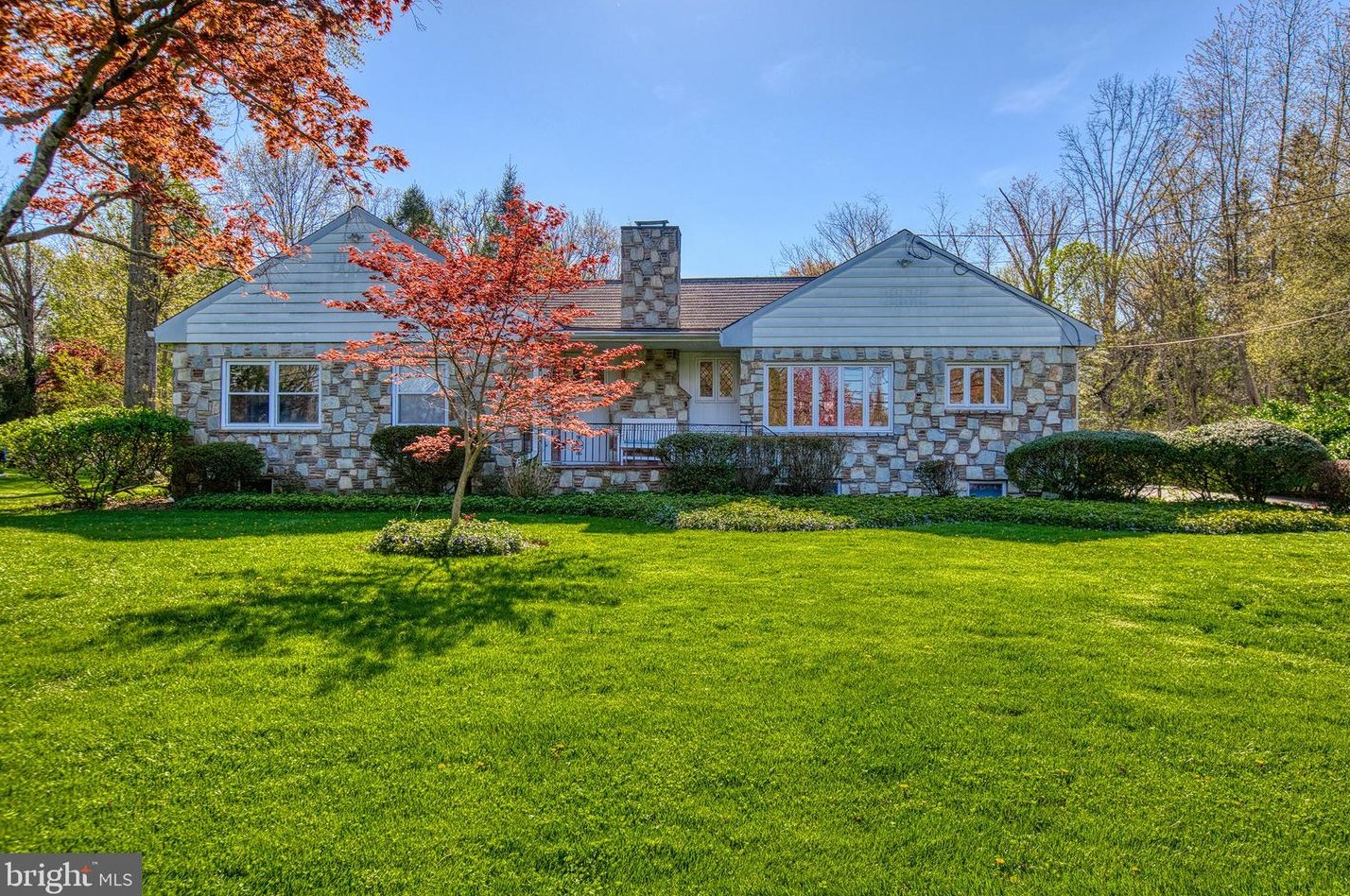 2177 Pennington Rd, Trenton, NJ 08638