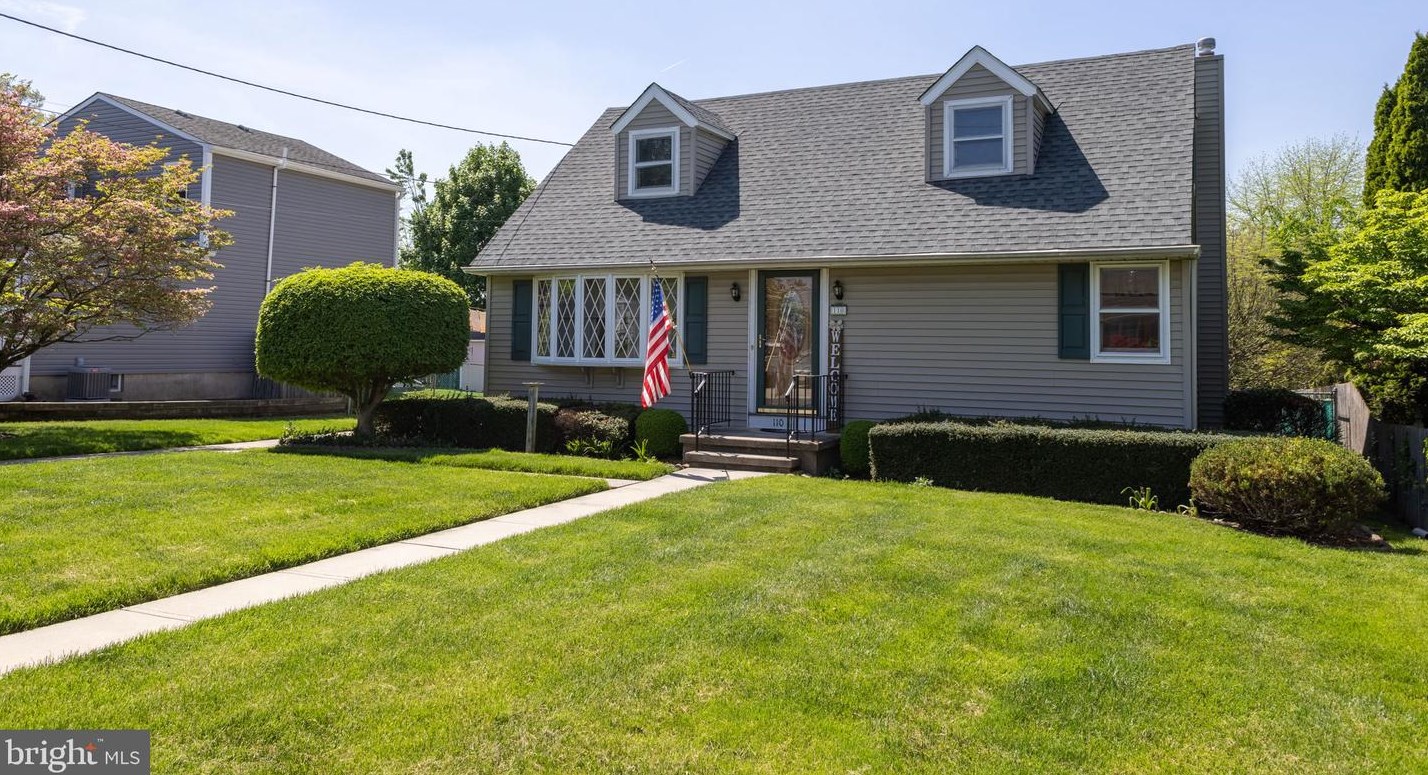 110 Alexander Dr, Trenton, NJ 08638