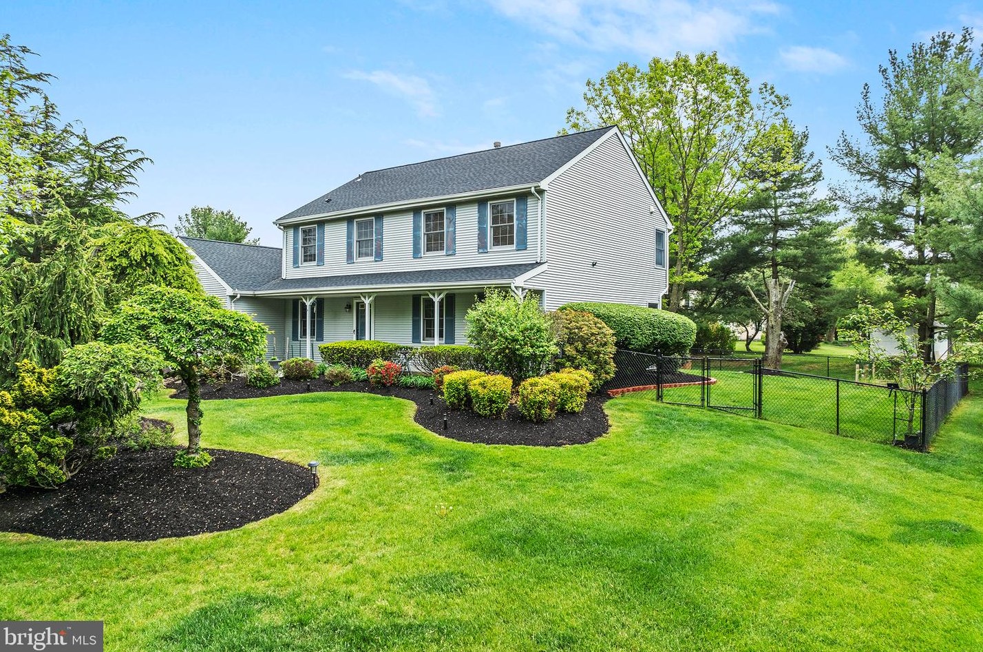 7 Horace Ct, W Windsor Township, NJ 08550