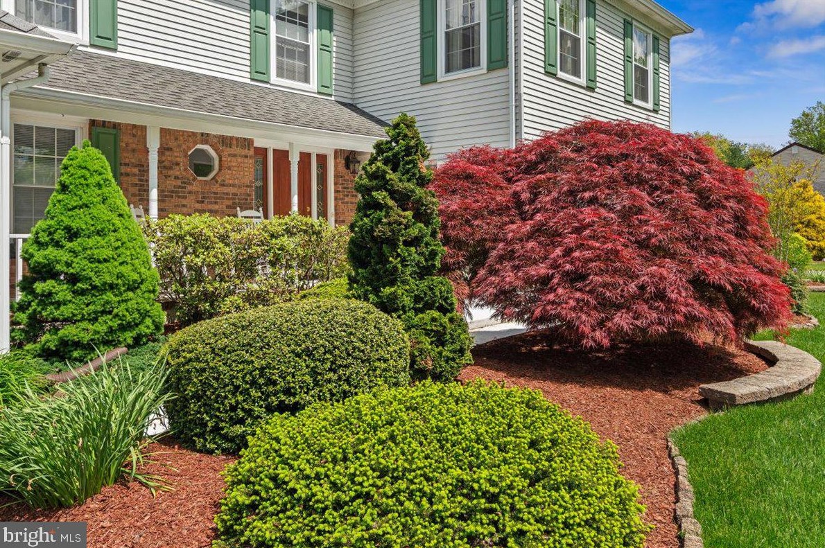 8 Auburn Pl, W Windsor Township, NJ 08550
