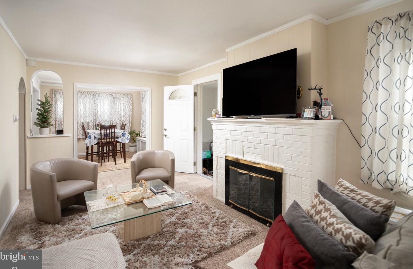 2358 Hamilton Ave, Trenton NJ  08609-2706 exterior