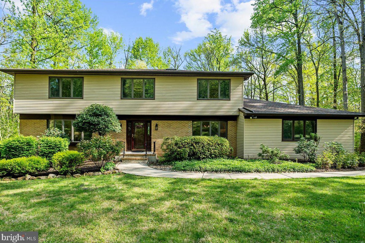 15 Autumn Hill Rd, Princeton, NJ 08540