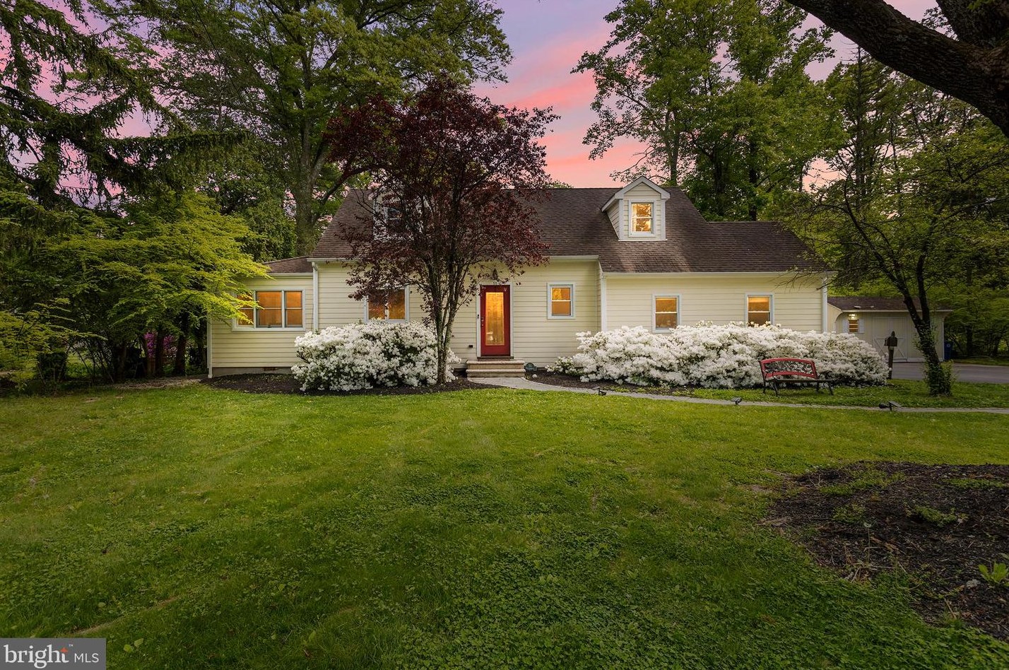 55 Rollingmead St, Princeton, NJ 08540-4054