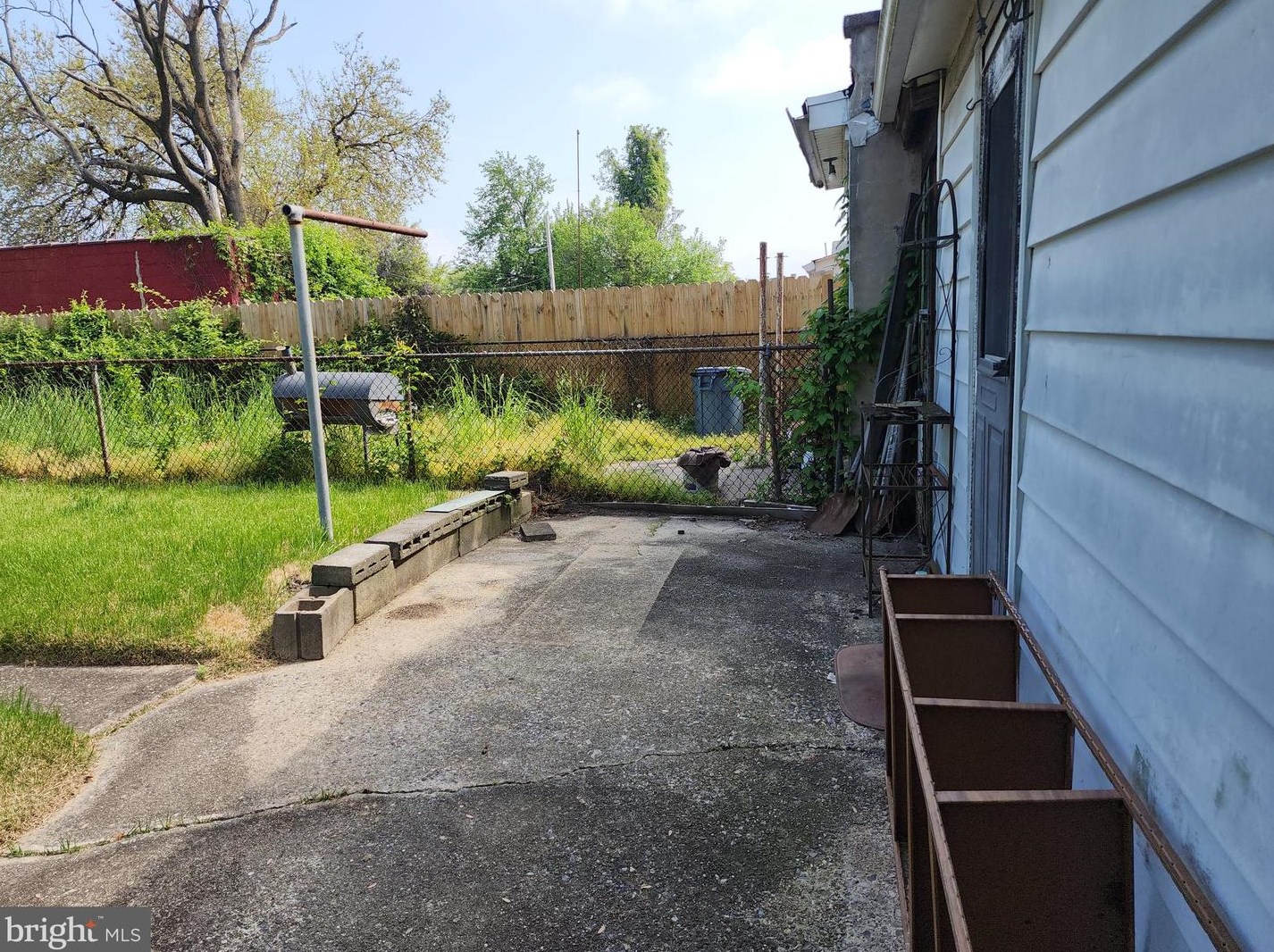 101 Taylor St, Trenton NJ 08638-4341 exterior