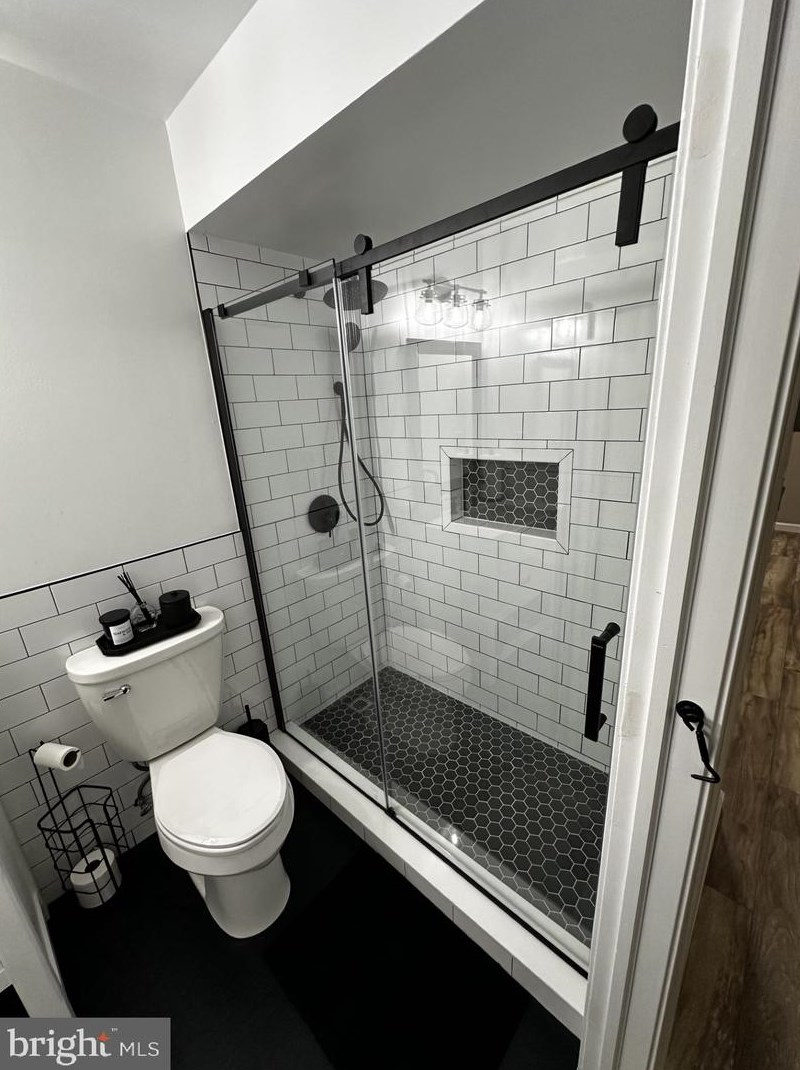 165 Wyndham Pl, Trenton NJ 08691-3133 exterior