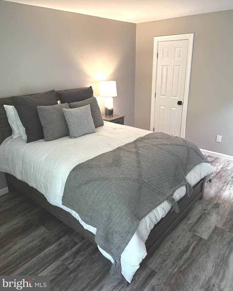 165 Wyndham Pl, Trenton NJ 08691-3133 exterior