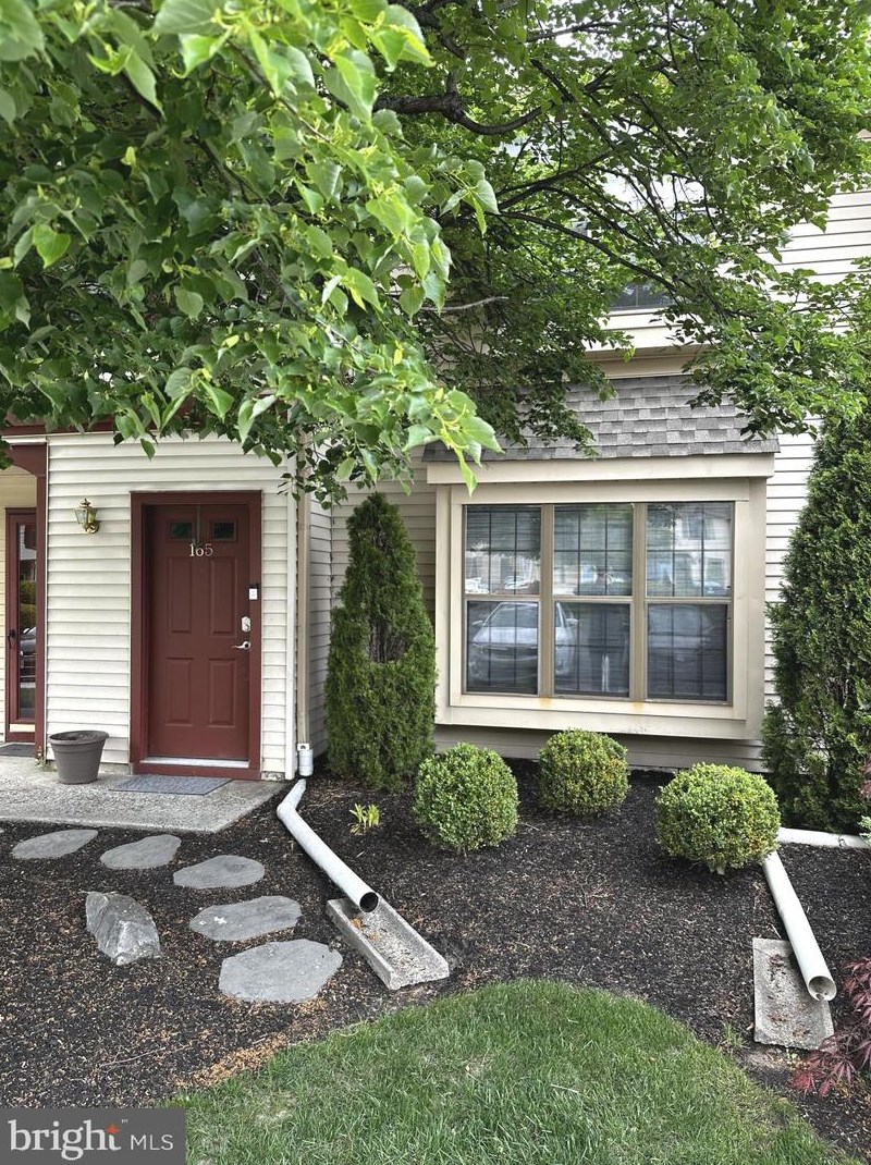 165 Wyndham Pl, Trenton, NJ 08691-3132