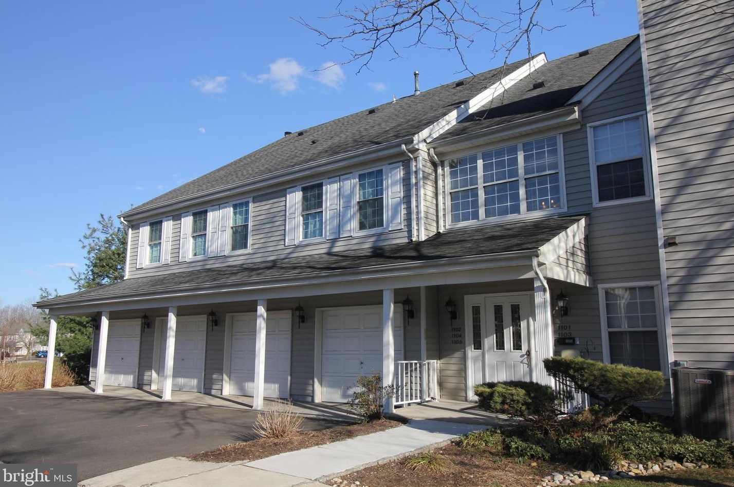 1103 Roundtree Pl, Trenton, NJ 08648