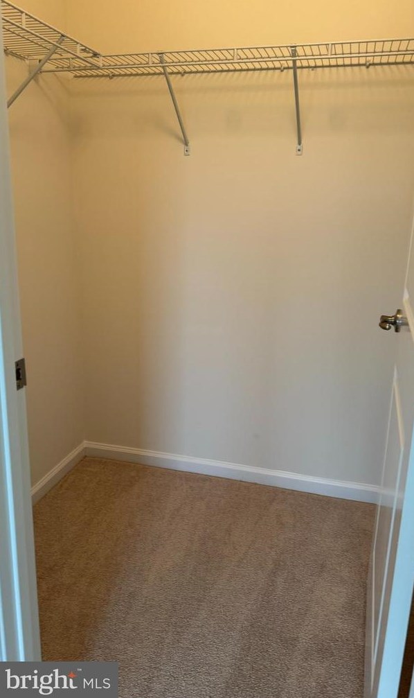 24 Sundance Dr, Trenton NJ 08619-3968 exterior