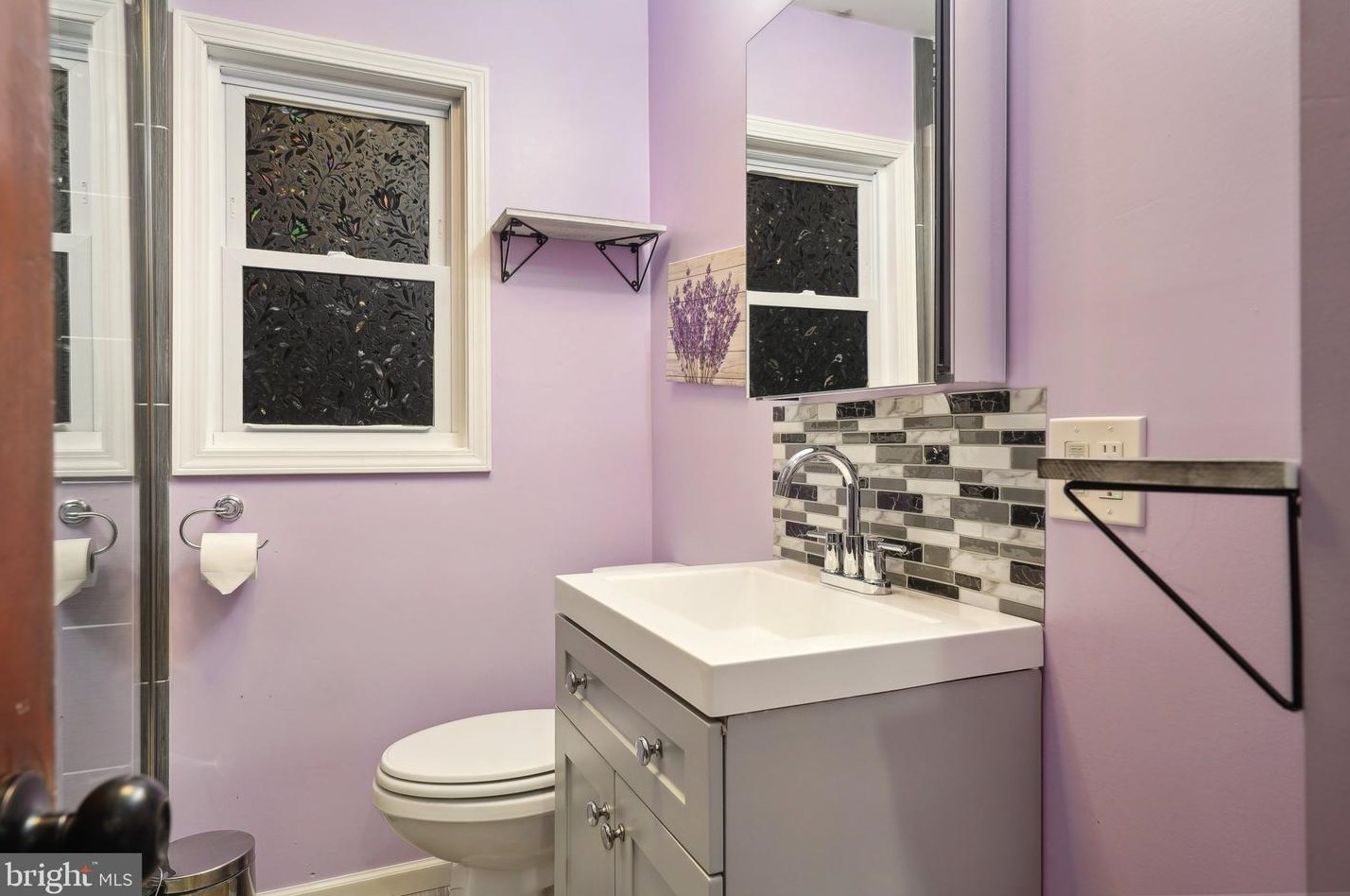 9 Hawthorne Ave, Trenton NJ  08638-2823 exterior